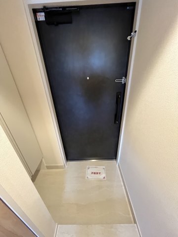 玄関　リーフシティ市川　ザ・レジデンス