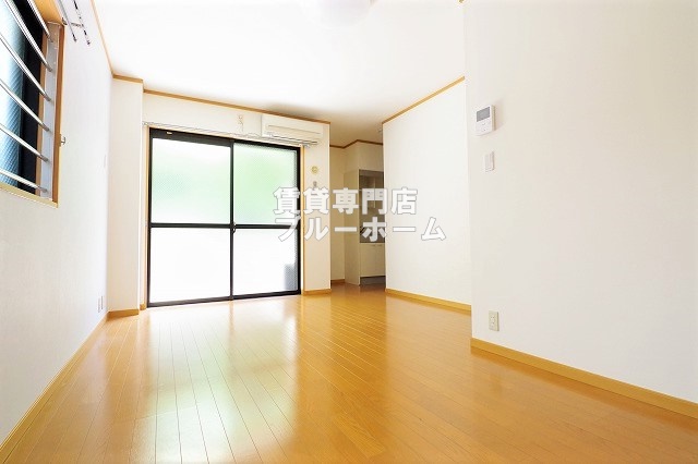 その他部屋・スペース　別角度からの洋室！