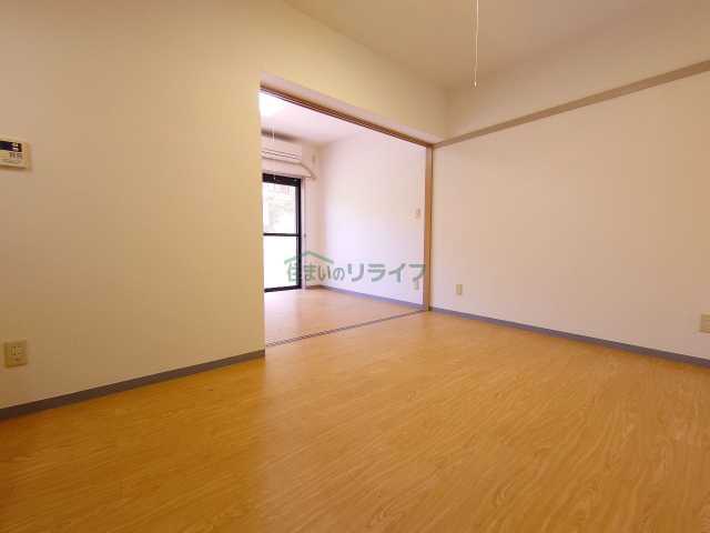 居室・リビング　別部屋参照