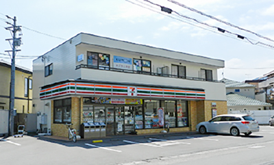 コンビニ　セブンイレブン静岡平和3丁目店（コンビニ）まで180m
