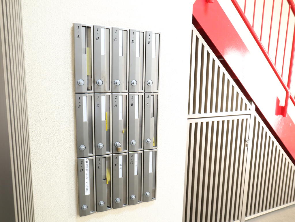 ロビー　集合ポスト