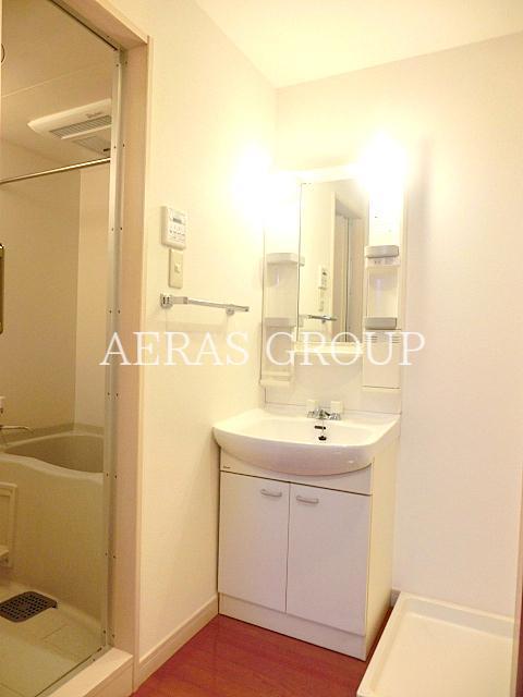 洗面設備　同仕様