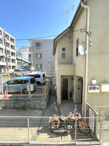 眺望　防音室からの眺望です（※別号室の写真です）