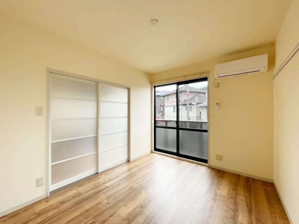 居室・リビング　洋室