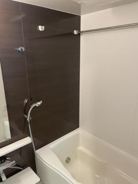 バス・シャワールーム　日々の疲れを癒すお風呂付です