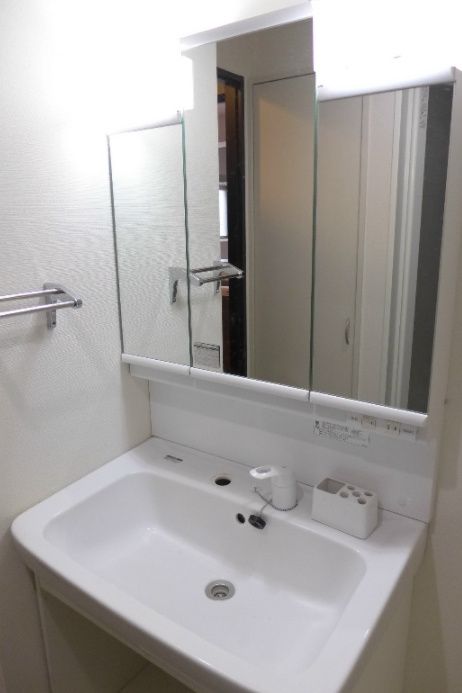 洗面設備　洗面所です