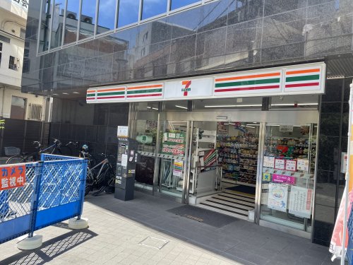 コンビニ　セブンイレブン 三軒茶屋玉川通り店（コンビニ）まで166m