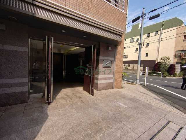 エントランス　プレール・ドゥーク早稲田