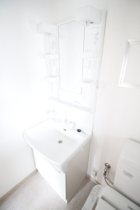 洗面設備　※他部屋写真使用