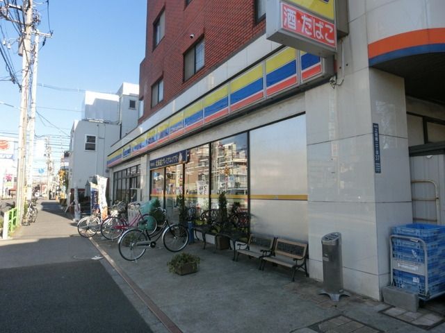 コンビニ　ミニストップ（コンビニ）まで240m