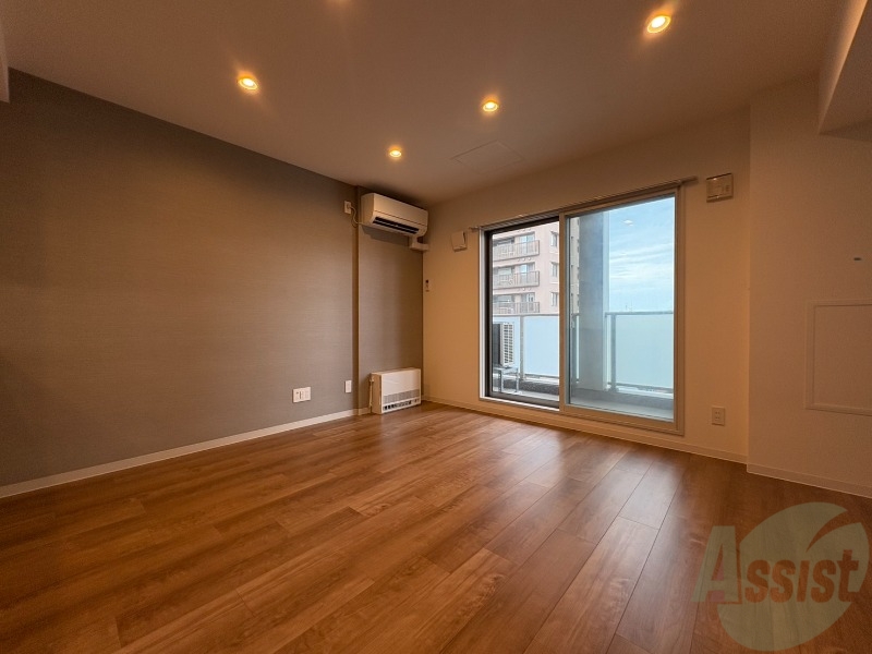 居室・リビング　広くてキレイなお部屋が広がっていて、充実した生活が送れそう。