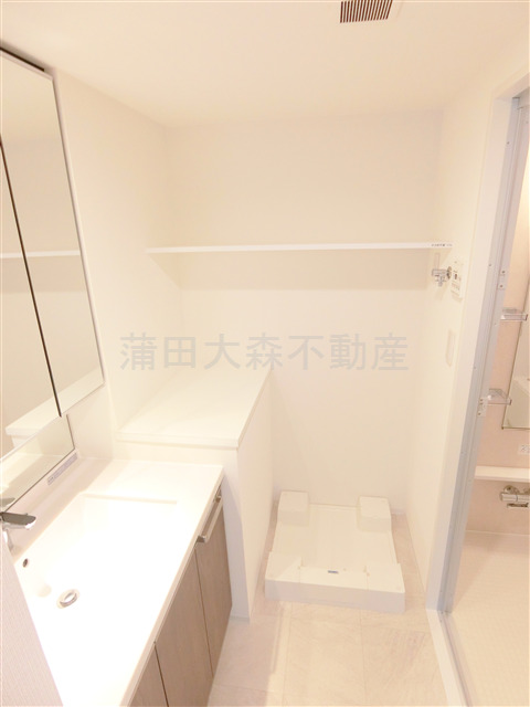 洗面設備　洗面所　独立洗面台　室内洗濯機置場