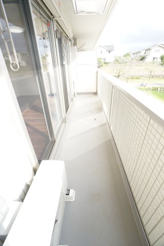 バルコニー　※同物件の写真です。