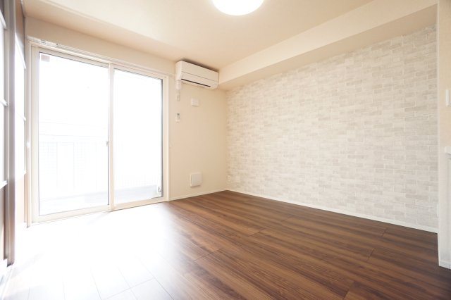 その他　※同物件・反転タイプの写真です。