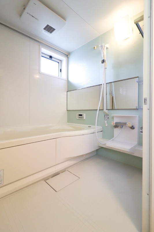 バス・シャワールーム　図面と現状に相違がある場合には現状を優先