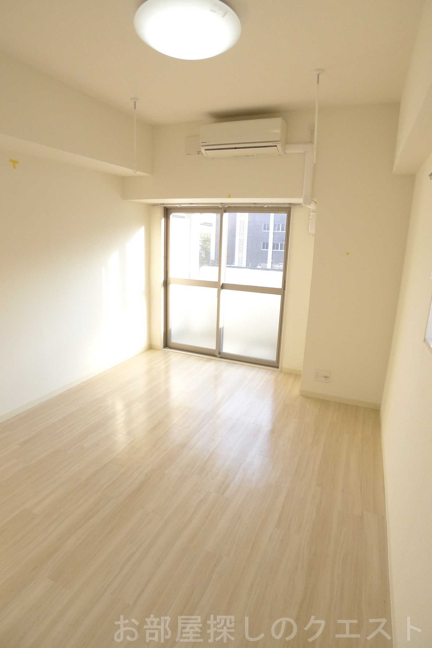 居室・リビング　（写真は同物件イメージ）