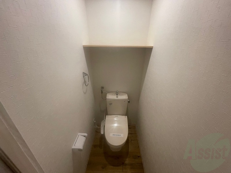 トイレ　トイレです。ウォシュレット付を探している方、おすすめです。
