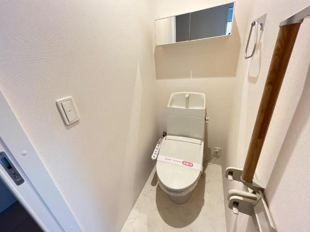 トイレ　シャワー付トイレ