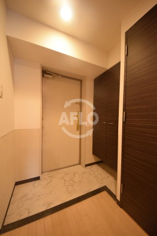 玄関　フォーチュン松屋町　玄関