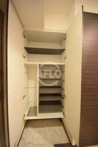 収納　フォーチュン松屋町　シューズボックス
