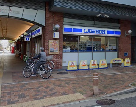 コンビニ　ローソン（コンビニ）まで392m