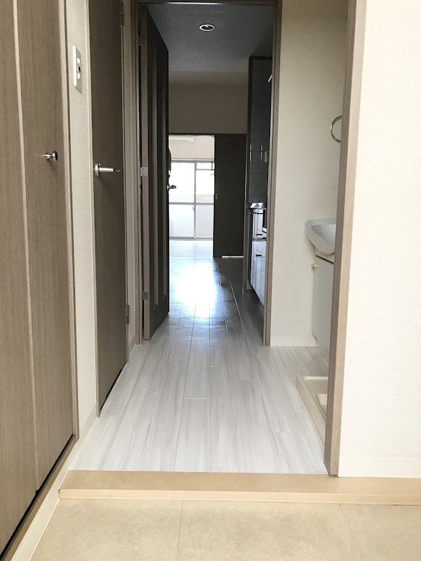 玄関　玄関廊下