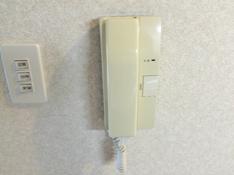 セキュリティ　インターホン機能あり！