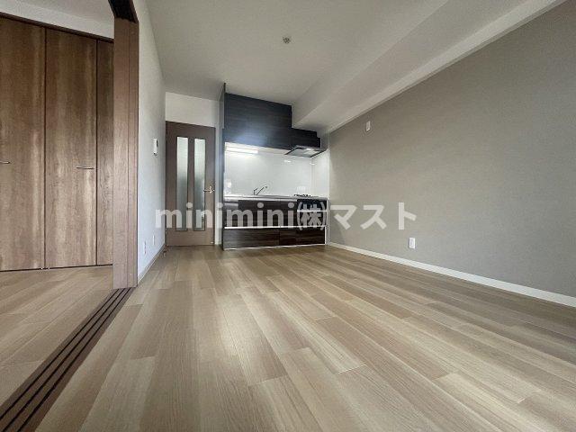 居室・リビング　※別号室参考写真