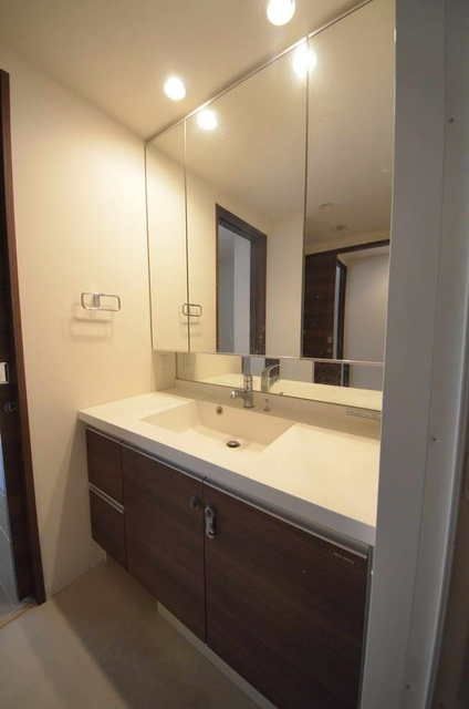 洗面設備　★独立洗面台★