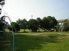 公園　新浜中央公園（公園）まで301m