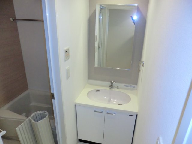 洗面設備　独立洗面化粧台付き☆