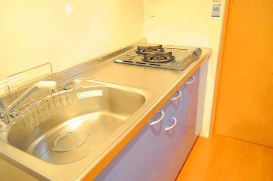 キッチン　充実のキッチンスペース