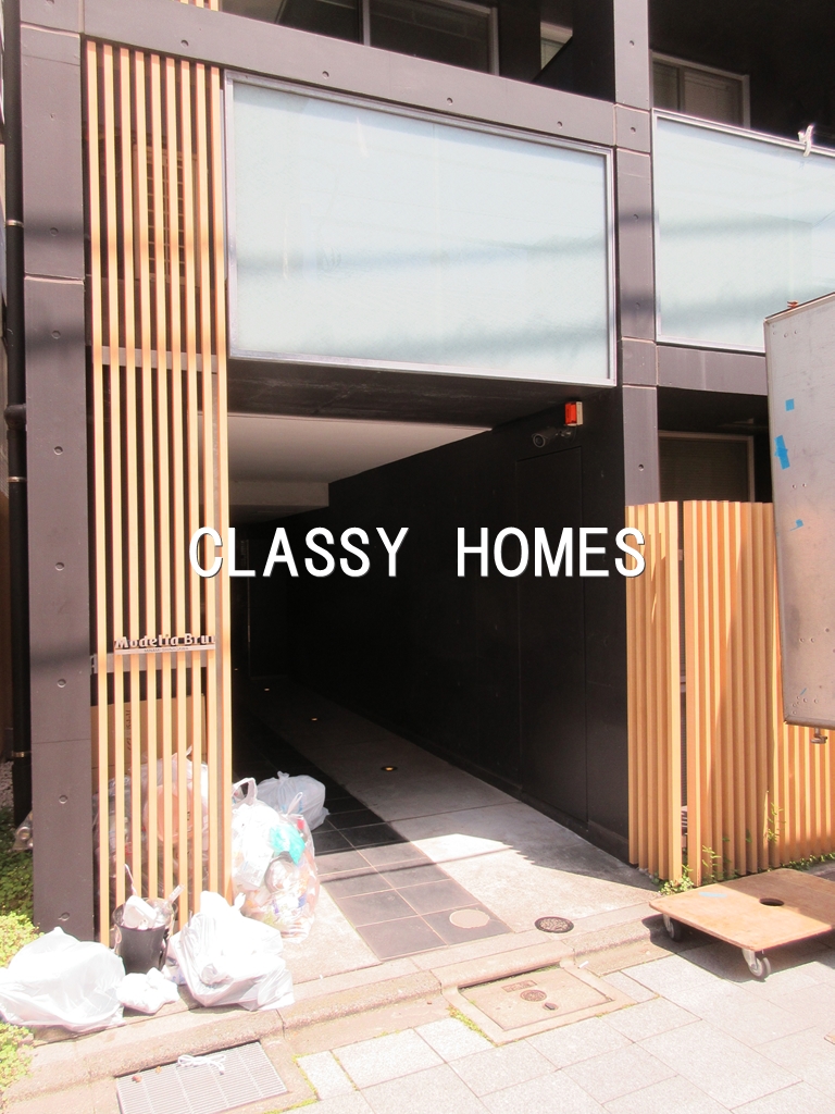 エントランス　2014年竣工　モデリアブリュット南品川：エントランス