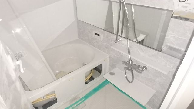 バス・シャワールーム