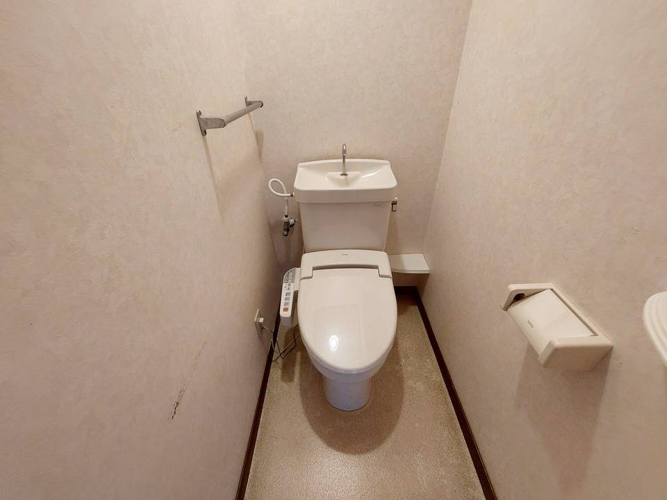 トイレ　トイレ