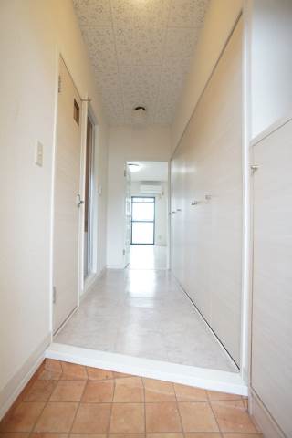 玄関　現状優先