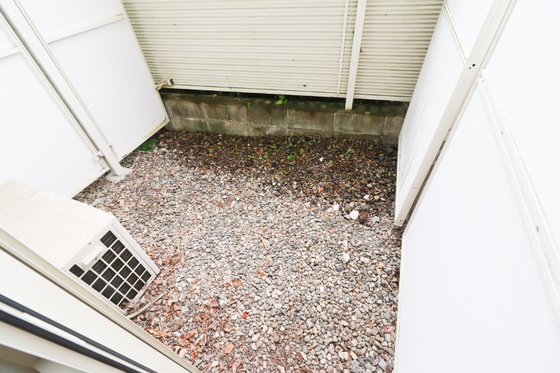 庭　図面と現状に相違がある場合には現状を優先