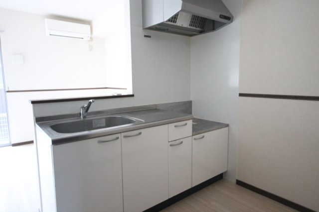 キッチン　※同物件別号室の写真になります