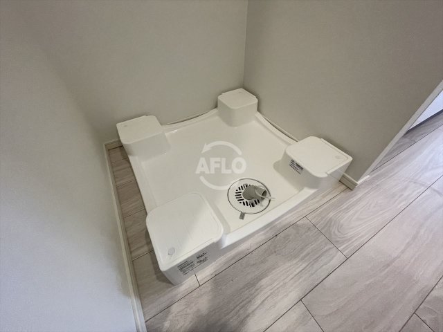 その他設備　ルネフラッツ谷町四丁目　洗濯機置き場