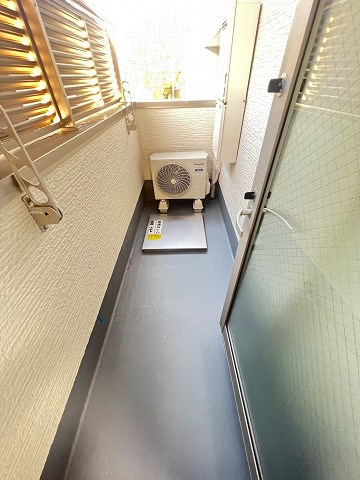 バルコニー　陽当たり良好なバルコニーです