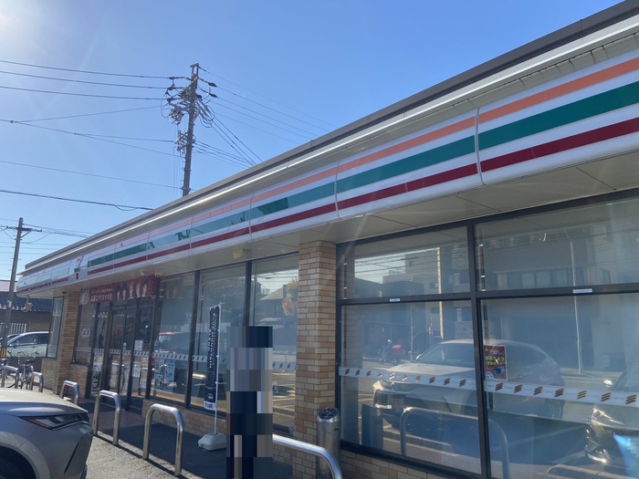 コンビニ　セブンイレブン名古屋名西通（コンビニ）まで260m