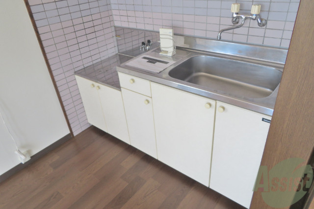 キッチン　キッチンは幅もしっかりありお料理がしやすそうです。