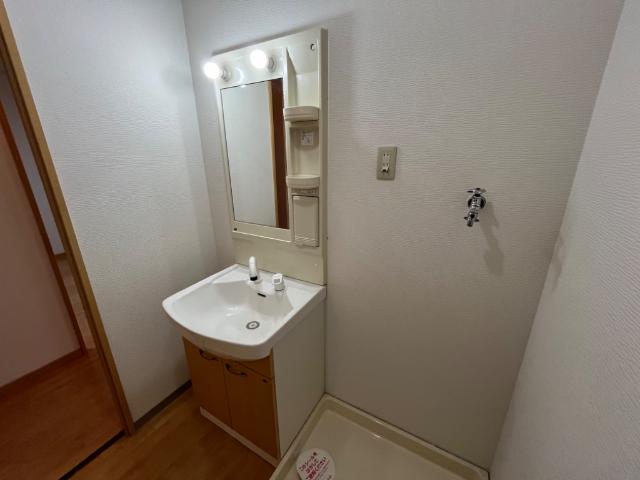 洗面設備　洗髪洗面化粧台