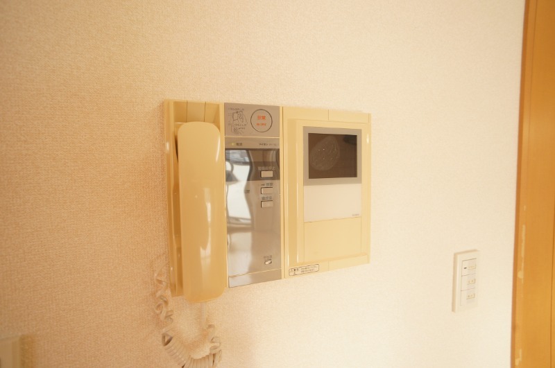 セキュリティ　モニターホン♪