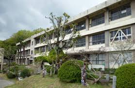 小学校　福山市立道上小学校（小学校）まで1937m