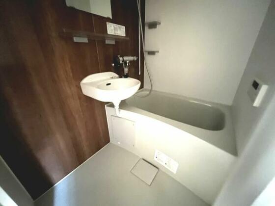 バス・シャワールーム　※別部屋の参考写真となります。