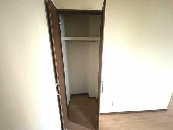 収納　※別部屋の参考写真となります。