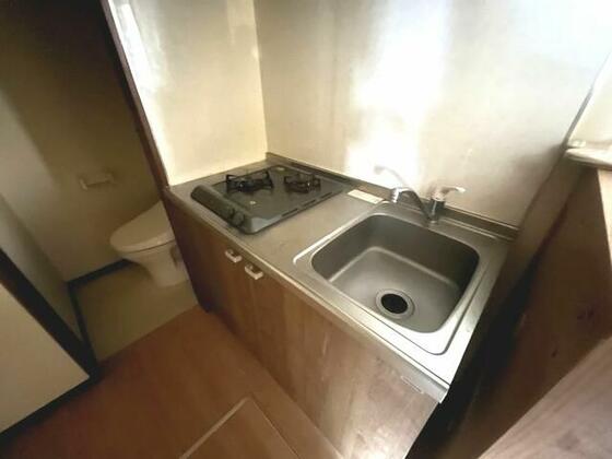 キッチン　※別部屋の参考写真となります。