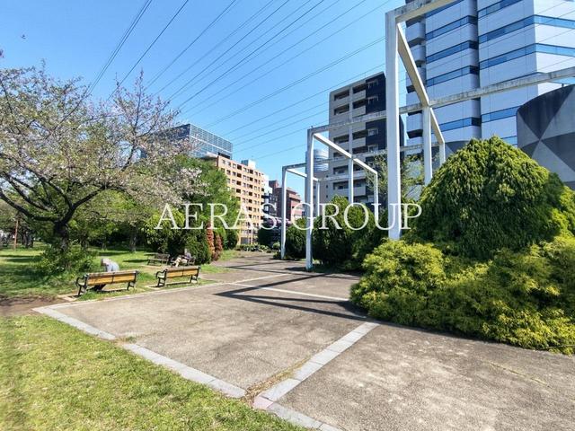 公園　新横浜３丁目公園（公園）まで459m