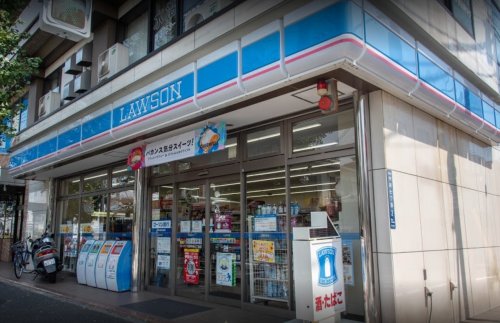 コンビニ　ローソン 大田中央七丁目店（コンビニ）まで183m